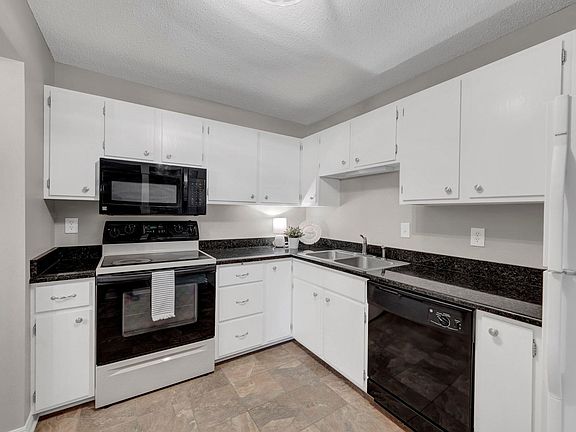 3rd image of 5607 Green Circle Dr APT 303