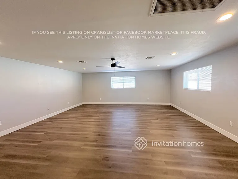 856 E 9th Ave — Photo 4