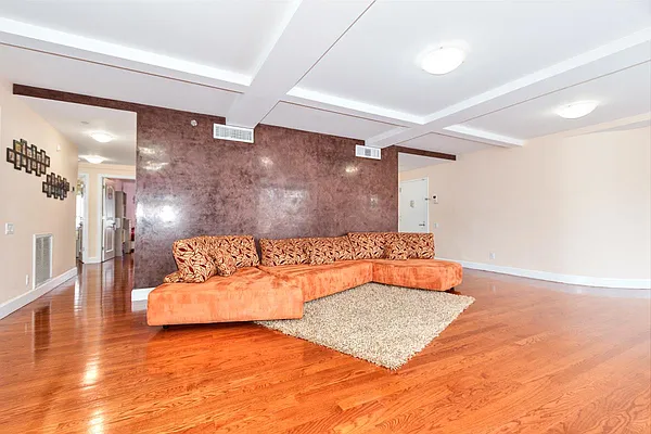 Sold by Fillmore | media 13