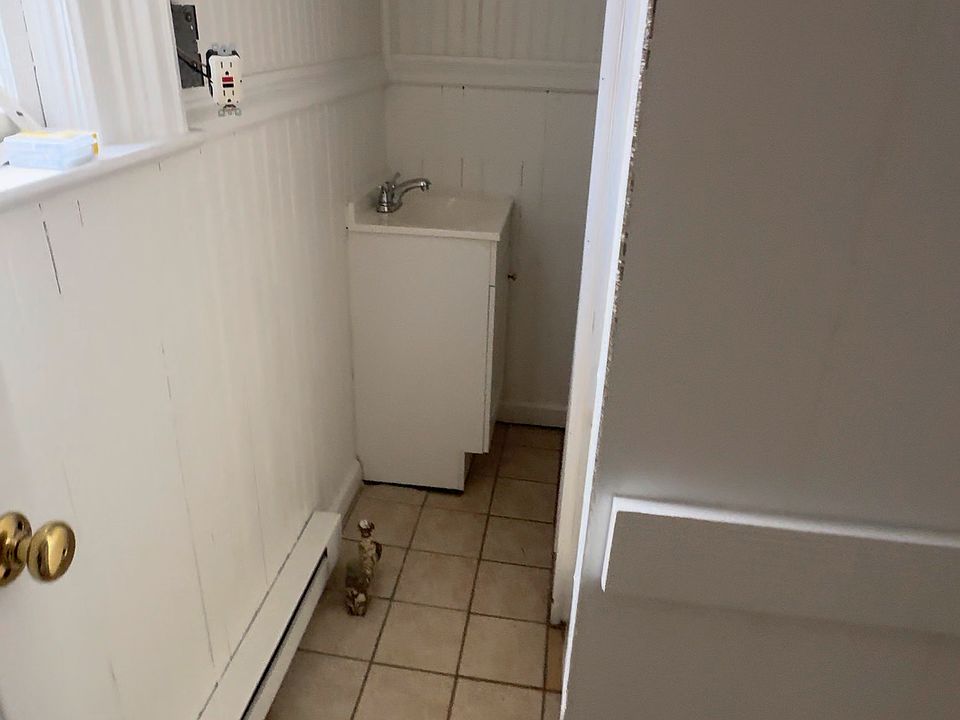 1st image of 1054 University Pl APT 5