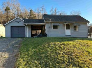 28 Hopewell Rd, Fairmont, WV 26554
