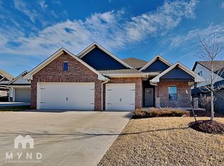19112 Grove Pkwy, Edmond, OK 73012