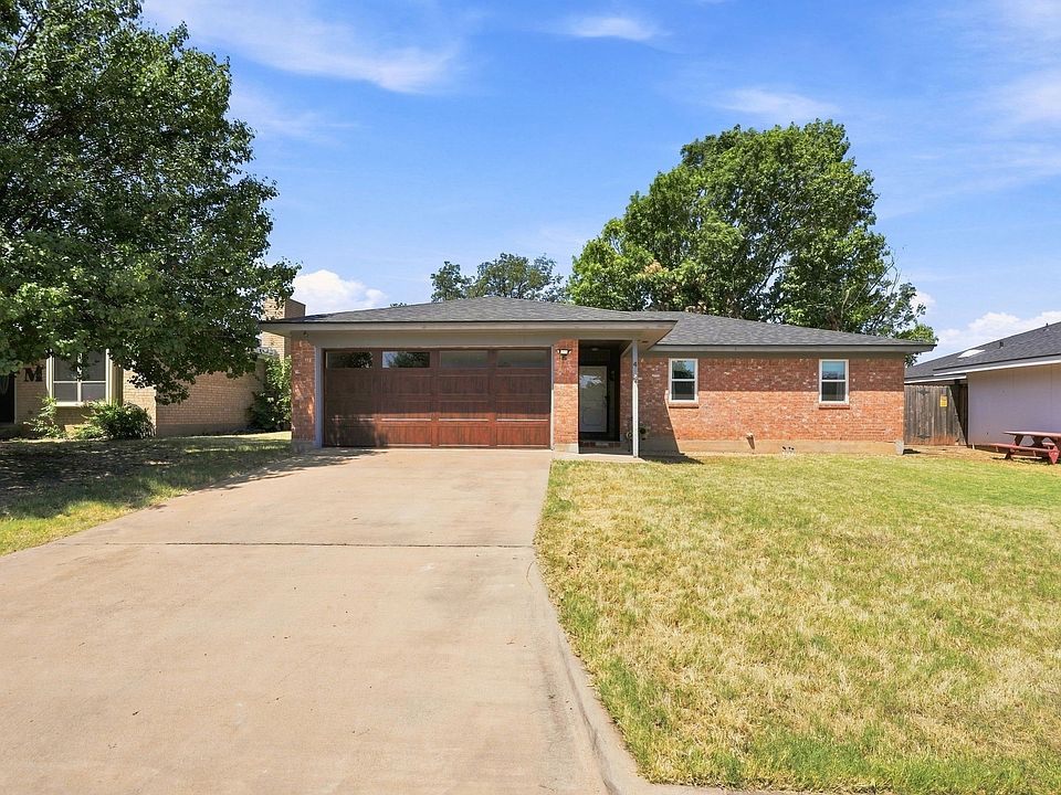 1st image of 4 Verbena St