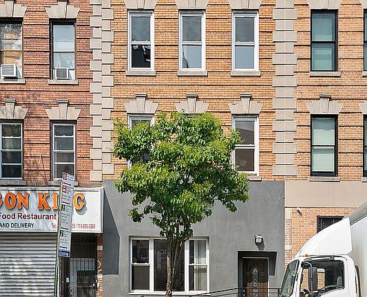 3rd image of 1074 Nostrand Ave