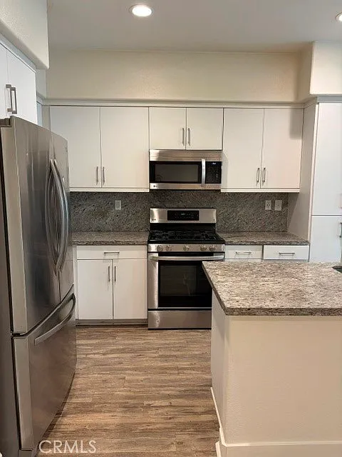 3 bed, 1495 sqft, $3,800 — Photo 4