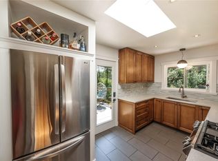 1299 Camrose Cres, Saanich, BC V8P1N6
