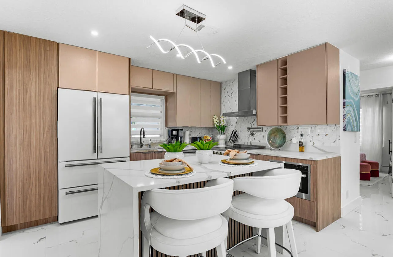 3 bed, 2.0 bath, 2226 sqft, $4,750 — Photo 4