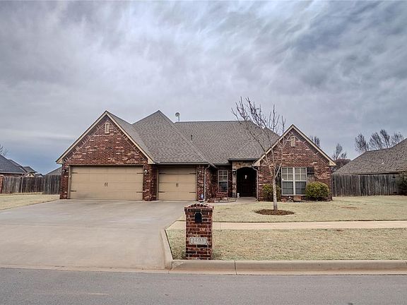2nd image of 1408 Crimson Dr