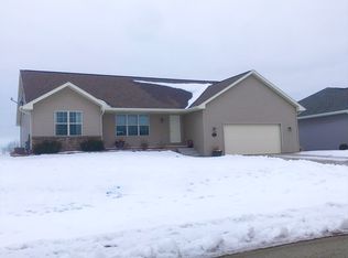 3376 Bower Creek Rd, De Pere, WI 54115