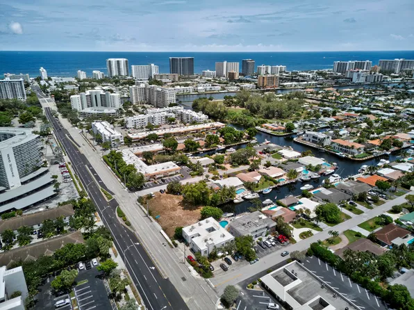2708 NE 14th Street Cswy APT 2, Pompano Beach, FL 33062