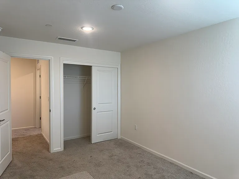 2040 N Brindac Ln — Photo 7