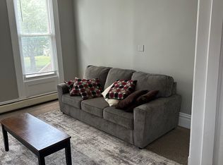 2246 14th St UNIT 1, Troy, NY 12180