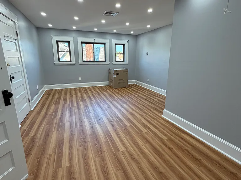 134 Grand Ave #3 — Photo 20