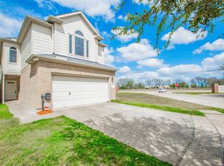 13411 Southpoint Ln, Houston, TX 77034