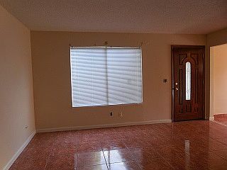 entry and living room web_12082014