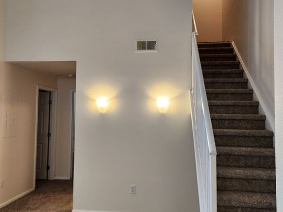 4th image of 3865 S Dayton St Unit 305