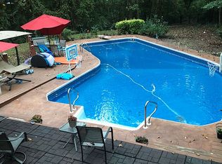 735 Spalding Dr, Sandy Springs, GA 30328