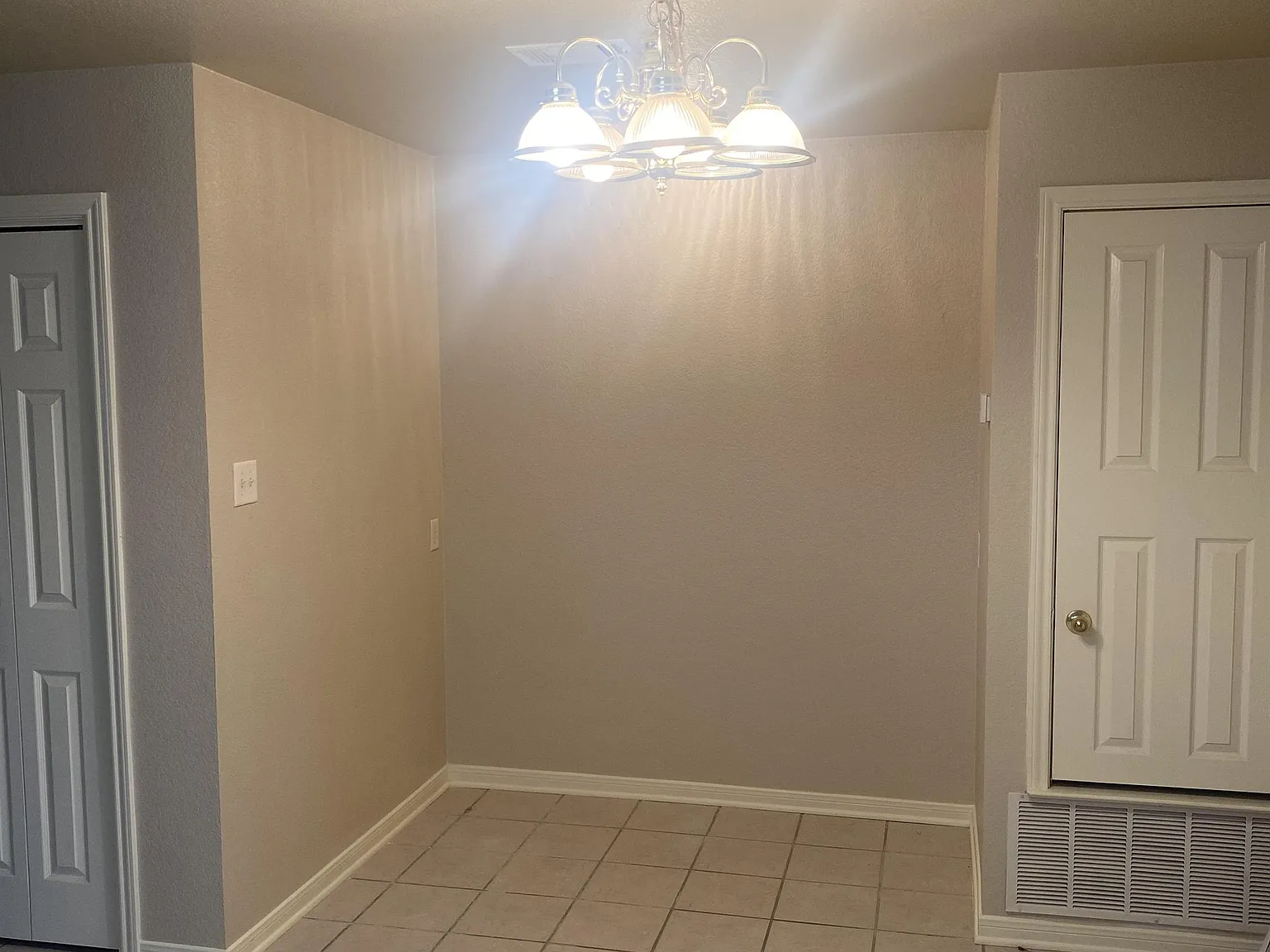 3110 Bachelor Button Boulevard - A — Photo 4