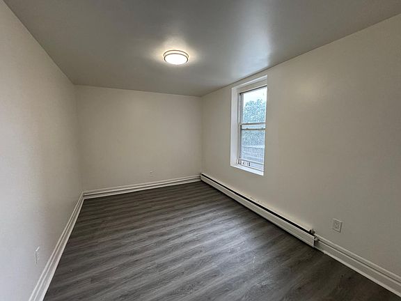 4th image of 168 Clinton Ave #8E