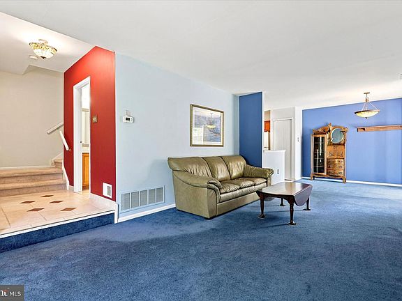 3rd image of 2708 Maryannes Ct #2708