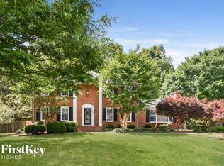 106 Brookberry Dr, Jamestown, NC 27282