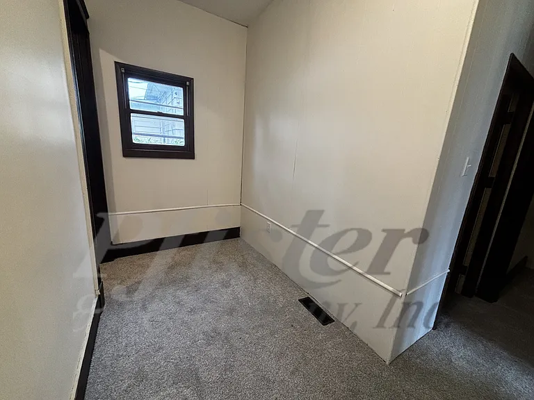 1918 N 9th St #B — Photo 7