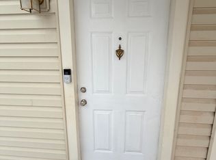 9284 Chapman Oak Dr, Manassas, VA 20110
