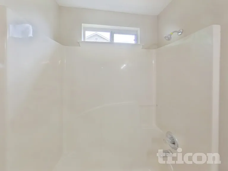 5741 Amerson Ln — Photo 16
