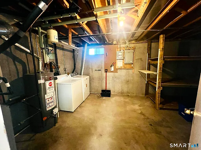 6 Oak Forest Dr #3 — Photo 14