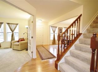 1338 Autumnview Dr, Batavia, OH 45103