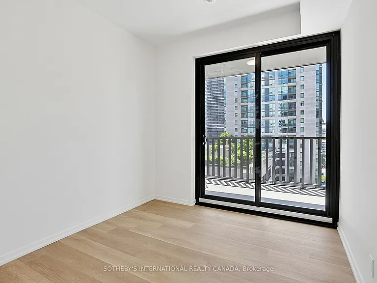 109 Erskine Ave #1110 — Photo 22