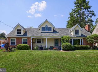 1045 Chestnut St, Columbia, PA