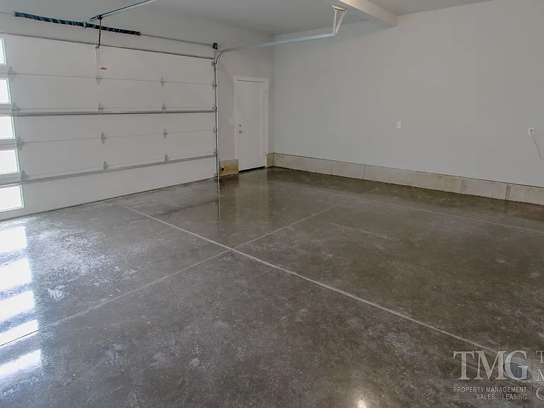 10816 NE 119th Pl — Photo 3