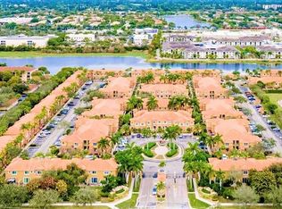 10584 SW 6th St #1403, Hollywood, FL 33025