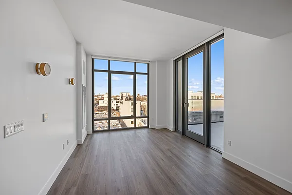 Rented by EXR | media 8