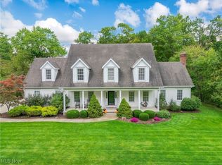 3021 Pine Trails Cir, Hudson, OH 44236