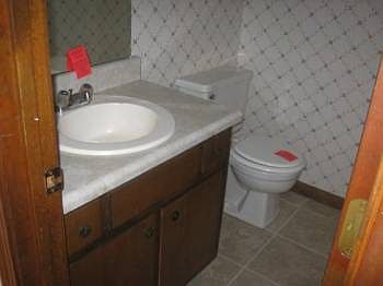 4th image of 2583 Parkside Way