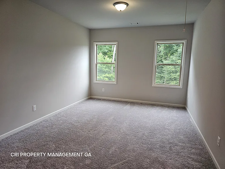 352 Newshaw Dr — Photo 26