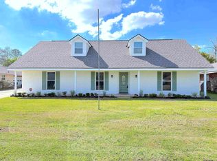 5236 Floynell Dr, Baton Rouge, LA 70809