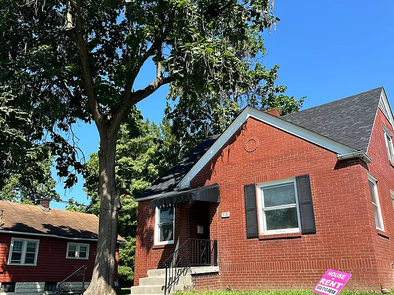 519 E 9th St — Photo 9