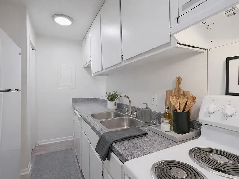 Hampton Hall | Comfort, Convenience, & Community All In One — Photo 241