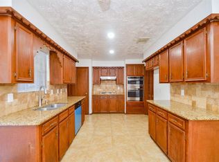 4802 Lost Oak Dr, Spring, TX 77388