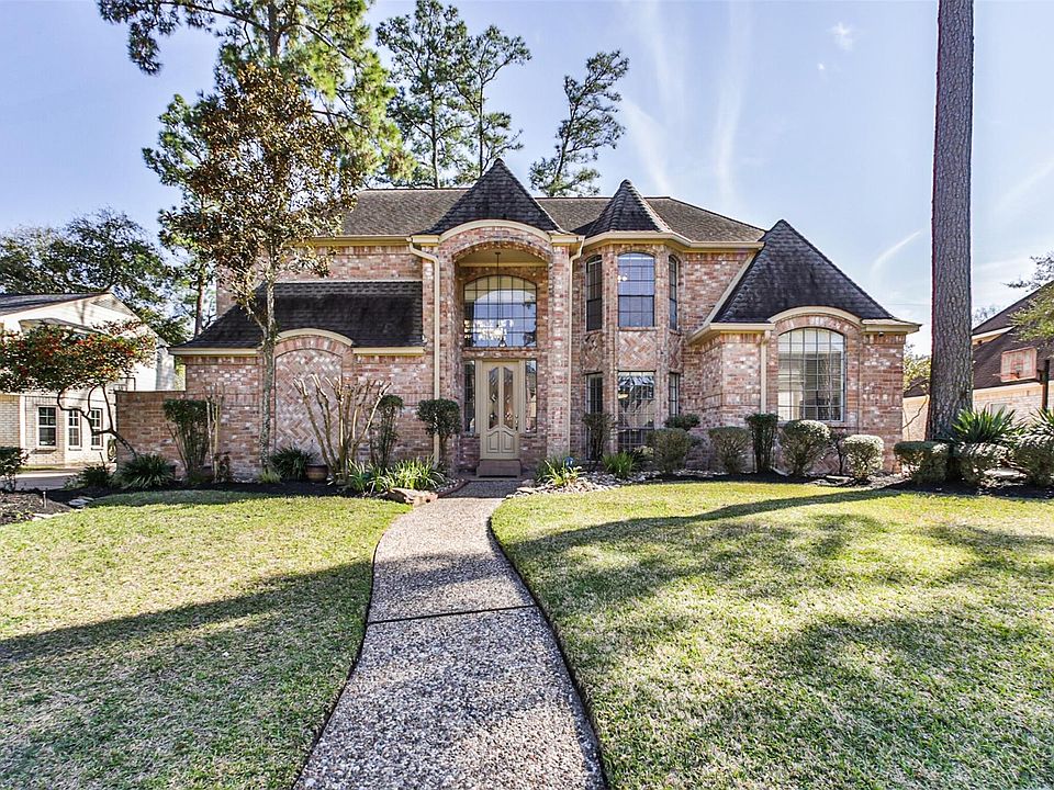 1st image of 12319 Moorcreek Dr