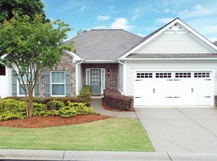 131 Abbey Cir, Woodstock, GA 30188