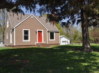 60156 700th St, Alpha, MN 56111