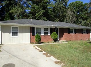 1889 Glenmar Dr, Decatur, GA 30032