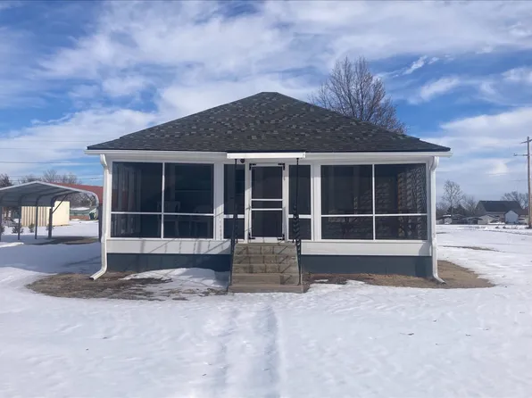 623 S Kansas Ave, Kanopolis, KS 67454