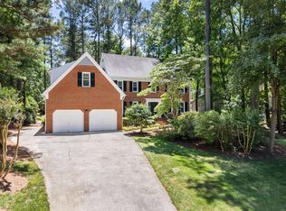 103 Lochwood West Dr, Cary, NC 27518