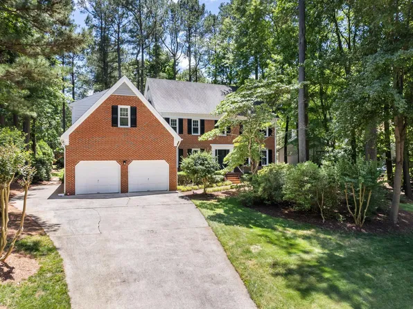 103 Lochwood West Dr, Cary, NC 27518