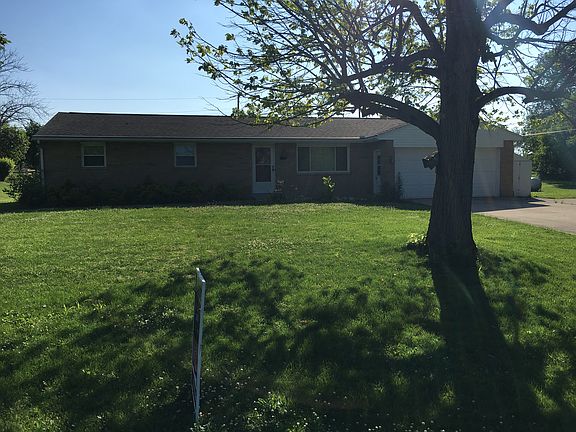 4th image of 925 Livingston Dr